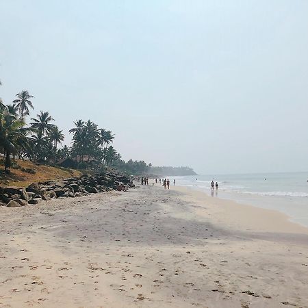 Satta Beach Deluxe Varkala Exteriör bild